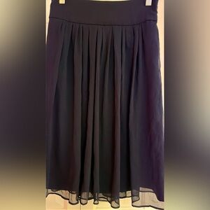 Navy tulle skirt White House Black Market size 0